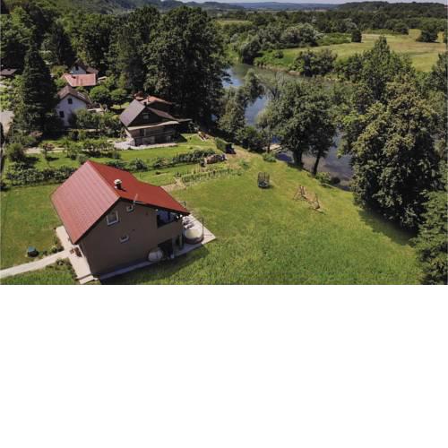 Two-Bedroom Holiday Home in Pokupska Slatina