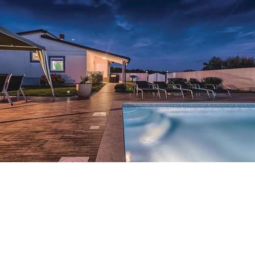 Two-Bedroom Holiday Home in Pula