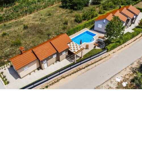 Vila Bilić, Makarska-Proložac