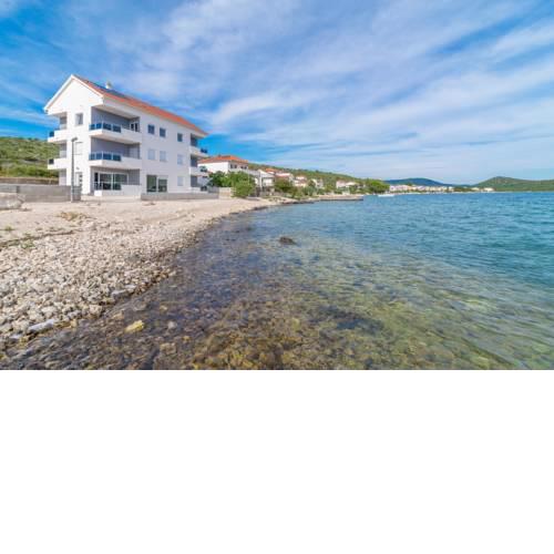 VILA KIKA