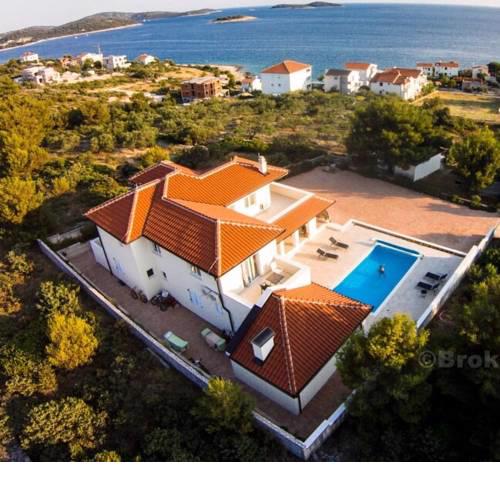 Vila Lanterna