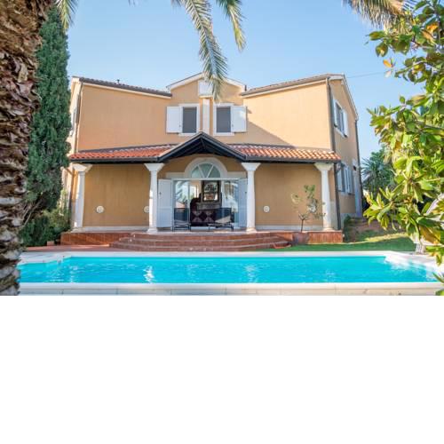 Villa Alberi