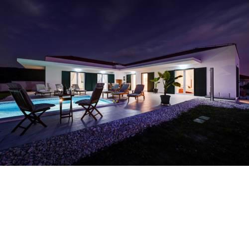 Villa Anica