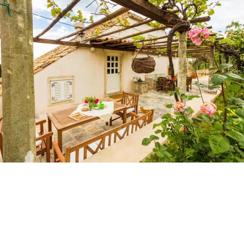 Villa Anica