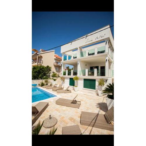 Villa Arar