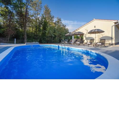 Villa Ari