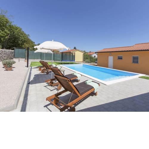 Peaceful Villa with Swimming Pool in Labin