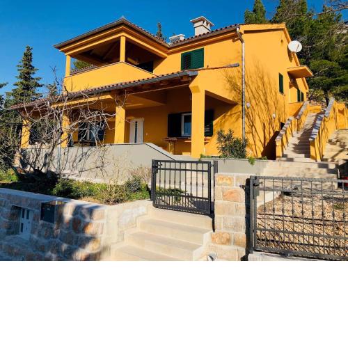Villa Avantura