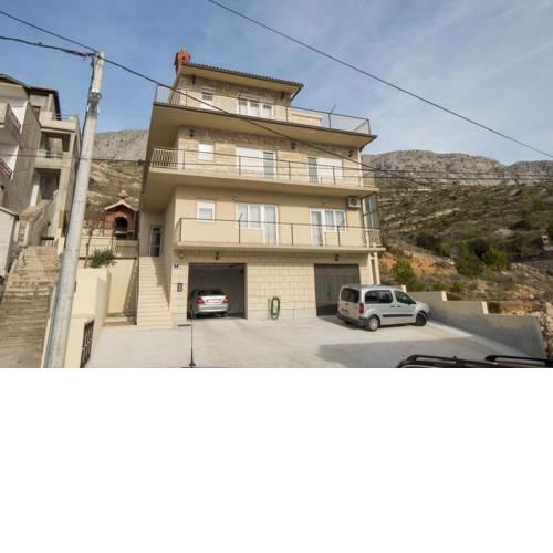 Villa Azra