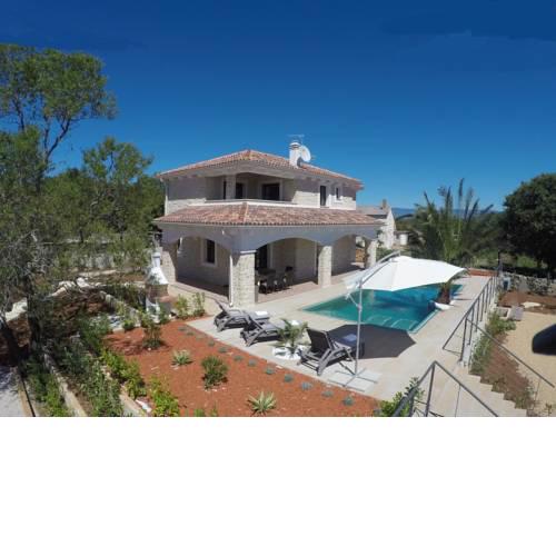 Villa Cecilia