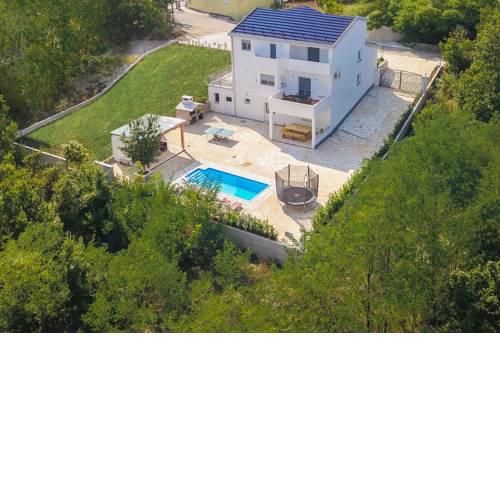 Villa DALMATINA