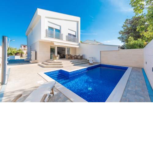 Villa Ema