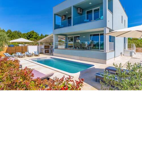 Villa Horizont with Sea View