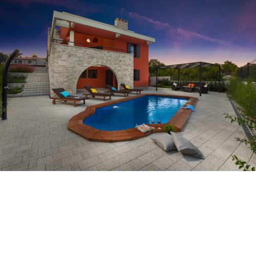 Villa Iris