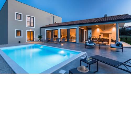 Villa & Jardin - New luxury Villa with swimming pool