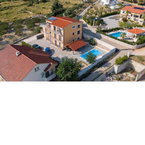 Villa Joy
