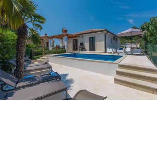 Villa Joy