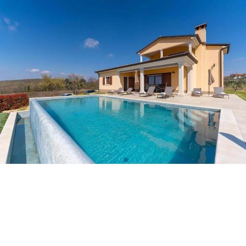 Villa Kadore