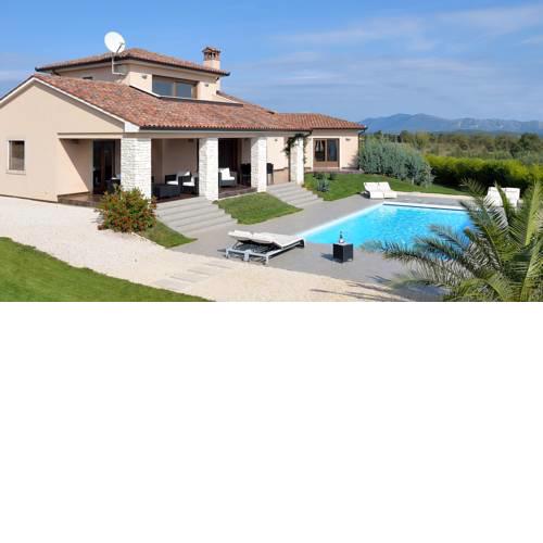 Villa Labin - Heated Pool (28ºC) with cover