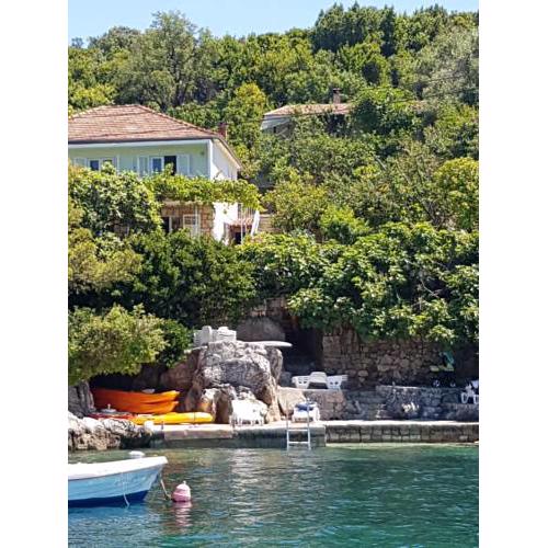 Villa Lara