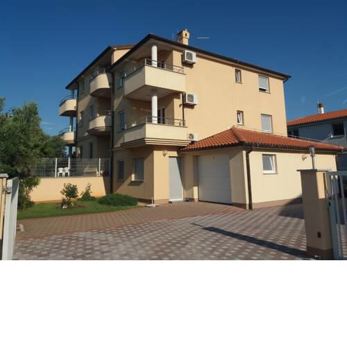 Villa-Luka