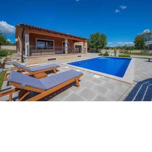 Villa Luna