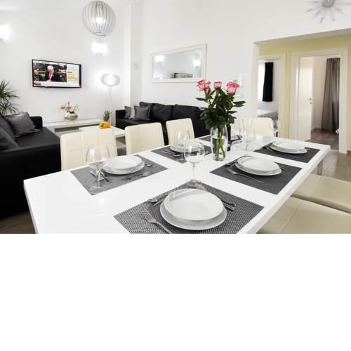 Villa Lux