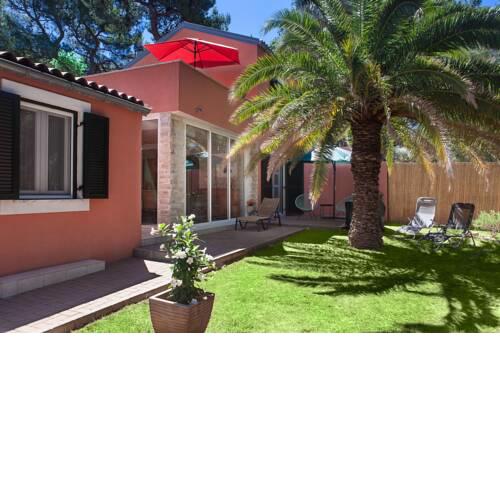 Villa Macaklin