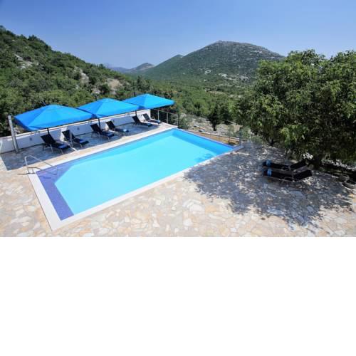 Villa Mahon