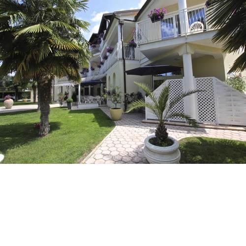 Villa Mala