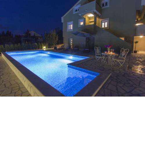 Villa Marigold