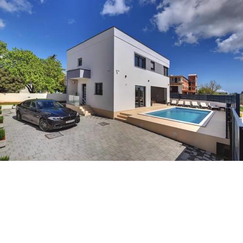 Villa Baby