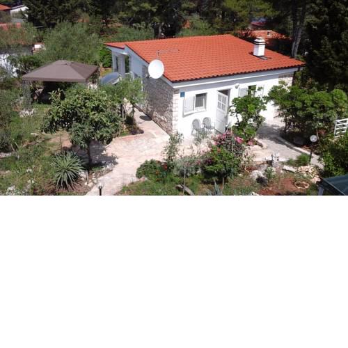 Villa Mira