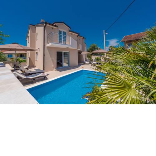 Villa ML