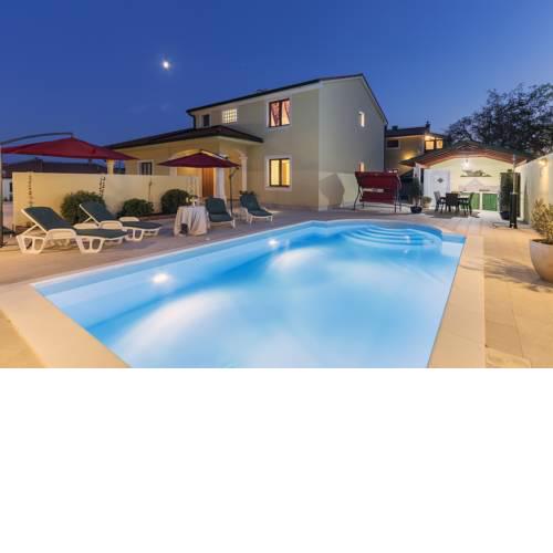 Villa Monique
