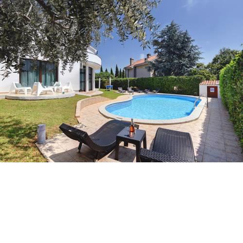 Villa Mutila