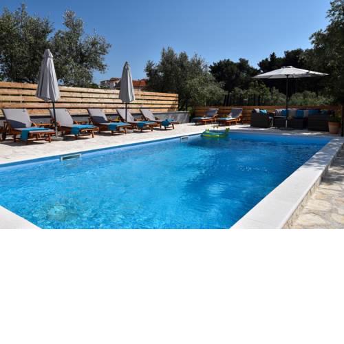 Villa Natura with private pool