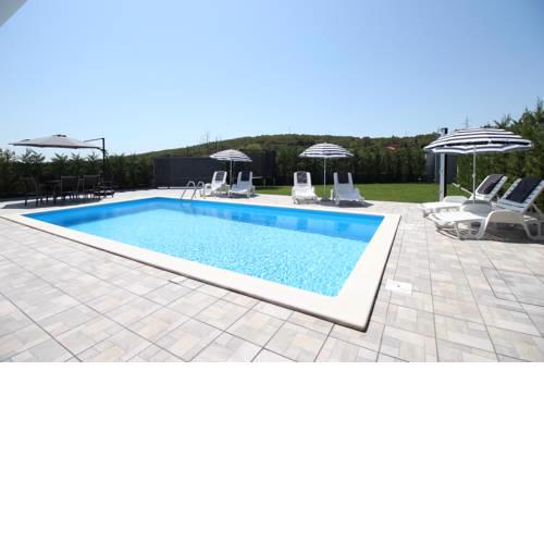 Villa Nin