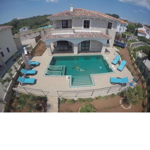 Villa NOAH
