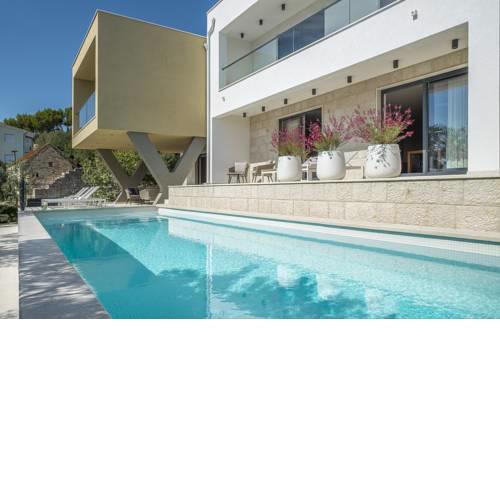 Villa Olive Grove