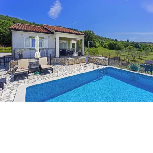 Villa Paliska in Ripenda Kras (Haus für 6-8 Personen)