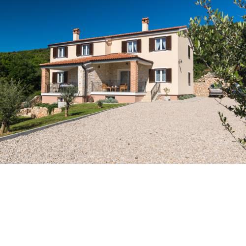 Villa Poduniz