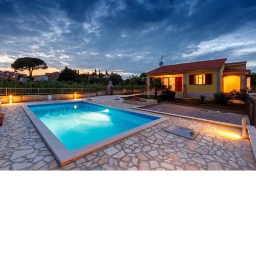 Villa Sol Avis