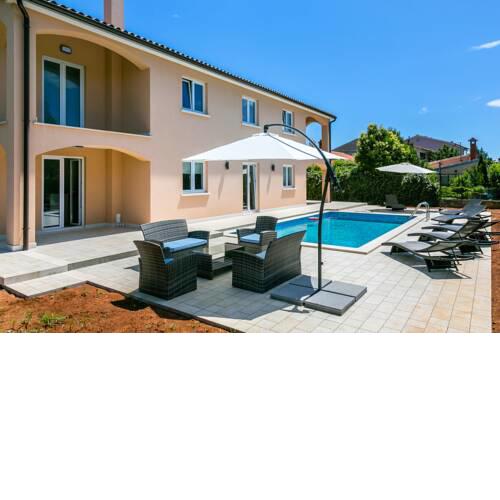 Villa Suzy with private swimming pool