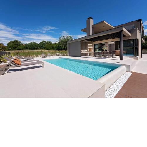Villa T