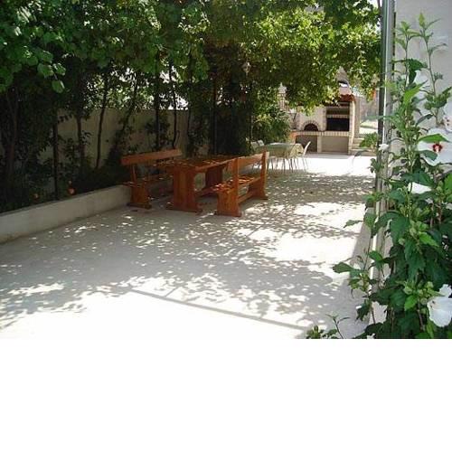Villa Tajnikov