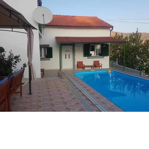 VILLA TIM KLIS near Split with HEATED pool