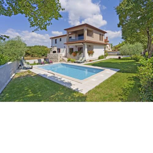 Villa Tina in Pinezići (Haus für 10 Personen)