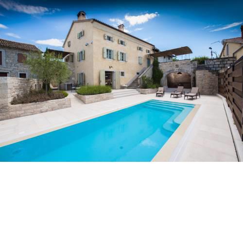 Villa Tona