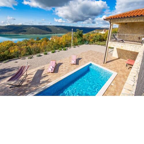 Villa Valente with Swimming pool and sea view